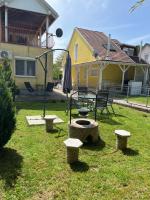 Réka Apartmanház - B&B Bük