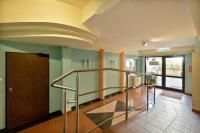 Sun Seasons 24 Cosy Apartment with Parking by Noclegi Renters - Chambres d'hôtes Kołobrzeg