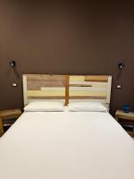 Quadruple Room with Private Bathroom