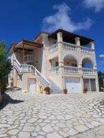 Casa Campanario Villa - Charming Nature Villa with Pool in a Picturesque Village By Villa Mana Gers - B&B