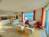 MILLESIME 5303 : Vue magnifique, spacieux, sur le Port avec parking - Ferienwohnung
