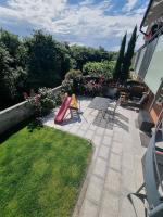 Herzstück in Reilingen 100m2 Ferienwohnung - B&B Reilingen