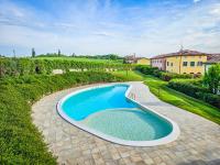 10 minuti da Gardaland con Piscina e Giardino - B&B Salionze