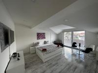 Appartamento con Balcone