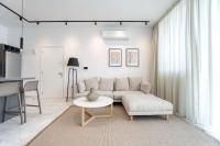Prestige 401 2 BED - Ferienwohnung Paphos