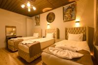 Zimmer mit Kingsize-Bett