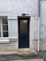 Notre Dame 2 - Entrée privative - Indépendant - 50m bords de Loire - Hypercentre - Chambres d’hôtes