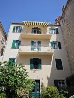 Apartment Central Old town with private indoor garage parking - Ferienwohnung Split