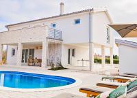 Villa David - Pet friendly - New villa for 9 person - Bed and Breakfast Labin