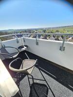 MR Living I modernes Apartment mit Einzelbetten, voll ausgestattete Küche, Balkon, WLAN, Parkplatz, ideal für Monteure I GI03 I GI02 - B&B Leihgestern