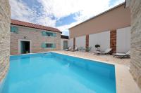 rural home with heated pool raštane - B&B Donje Raštane