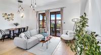 Beautifully decorated Apartment Alambra, with Coast and Sunset Views, Aphrodite Hills - Ferienwohnung Kouklia