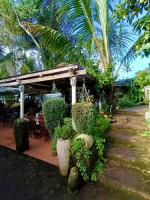 Whispering Hills - Ferienwohnung Porenyah