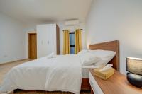 Bright & Spacious Beachside Apartment by SF Homes - B&B Marsaskala