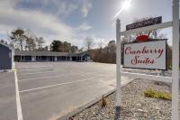 3 Mi to Onset Beach and Village! Pet-Friendly Apt - B&B Wareham