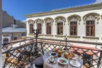 Old Town Luxury Suites with Balcony - B&B Bucarest
