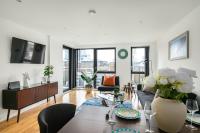 City of London 2BR Penthouse with Stunning Terrace Views - B&B