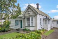 Free Parking,5 minutes to the city, 20 minutes to the airport, a single-story villa of more than 1,000 square meters in a prime location,unit 3 - B&B Auckland