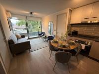 HOM I Dpto 2D2B con Parking cerca al MovistarArena - B&B Santiago del Cile