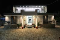 Vila Reni Risi - B&B Ksamil