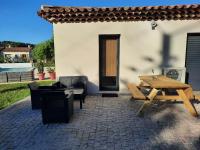 Andreini Patricia et Bruno - B&B Draguignan