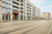 Kilińskiego Bright Apartment in the Center of Łódź with Parking by Noclegi Renters - B&B