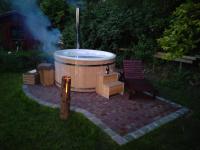 Ferienhof Eiderdeich- Wohnung Gertrud - B&B