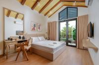 King Room with Garden View