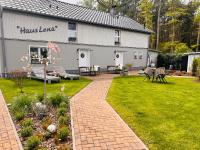 Haus Lena Apartment 1 - B&B Leopoldshagen