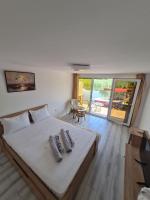 Doppelzimmer mit Seeblick