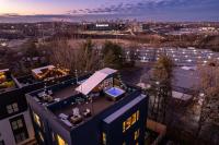 Twin Homes Rooftop Deck Hot Tub Outdoor Kitchen - B&B Nashville