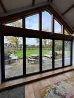 Brick Barn - B&B Halstead