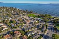 Lighthouse Dreams by Paradise Retreats - B&B Santa Barbara