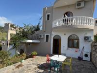 Kappa guesthouse - Bed and Breakfast Ksamil