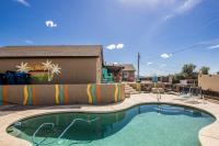 Desert Dreaming Pool Fire Pit Game Room - Bed and Breakfast Lake Havasu City