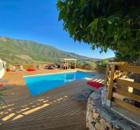 Casa Maredda with private pool and large garden - B&B Peri
