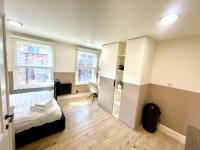 A4 HighTown Studio Apartment, Steps from Luton Train Station - B&B Luton