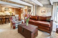 Top-Floor Condo Downtown with Stunning Views - B&B Aspen