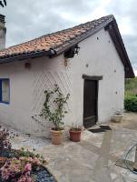 Gîte et chambre d'hôtes Les Authentiques - B&B Saint-Estèphe