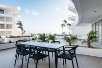 Appartement met 2 Slaapkamers en Terras - Uitzicht op Zee