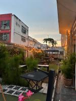 GARDEN BLISS VILLA HOMESTAY Jenjarom - B&B Jenjarum