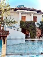 Quiet Panoramic Sea View Home -Large Balcony - Bed and Breakfast Kryopigí