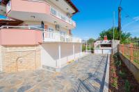 Helen Villa by RentalsPro - Paralia Portaria Halkidki - Chambres d'hôtes Paralía Dionysíou