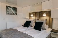 House on Water with sauna and massage chair