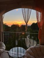 Golden Lady - B&B Saint Vlas