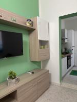 Classic One-Bedroom Apartment with King Bed