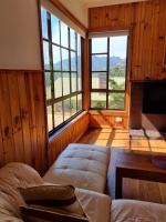 Owen Cottage Queenstown Tas Genuine Comfort and Views - Chambres d'hôtes Queenstown