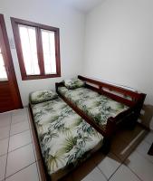 em frente à PRAIA de Taperapuan; piscina; 1 quarto; WiFi 300 mbs; Estacionamento Gratuito 1 veículo - B&B