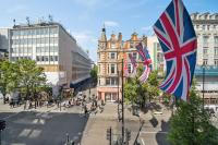 Elegant 3 Bedroom Apartment on Oxford Street Luxury Living in Central London 2GC - Chambres d'hôtes Londres