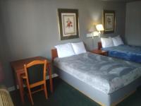 2 Double Beds Hotel Studio 107 - B&B Livingston